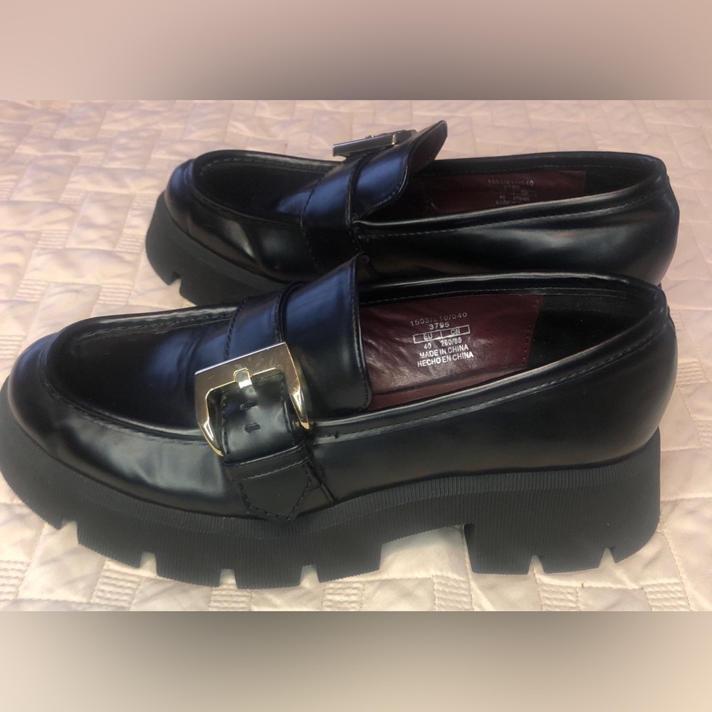 Zara Lug Buckle Loafers In Fantastic Condition. Never Worn. Sz 40
